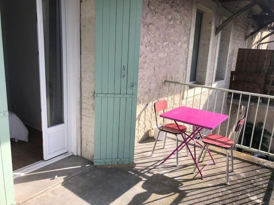 Appartement Avec Terrasse, Parking Gratuit Périgueux Exterior foto